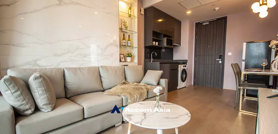 unit 2 Bedrooms  Condominium For Rent in Sukhumvit, Bangkok  near BTS Asok - MRT Sukhumvit (AA25213)