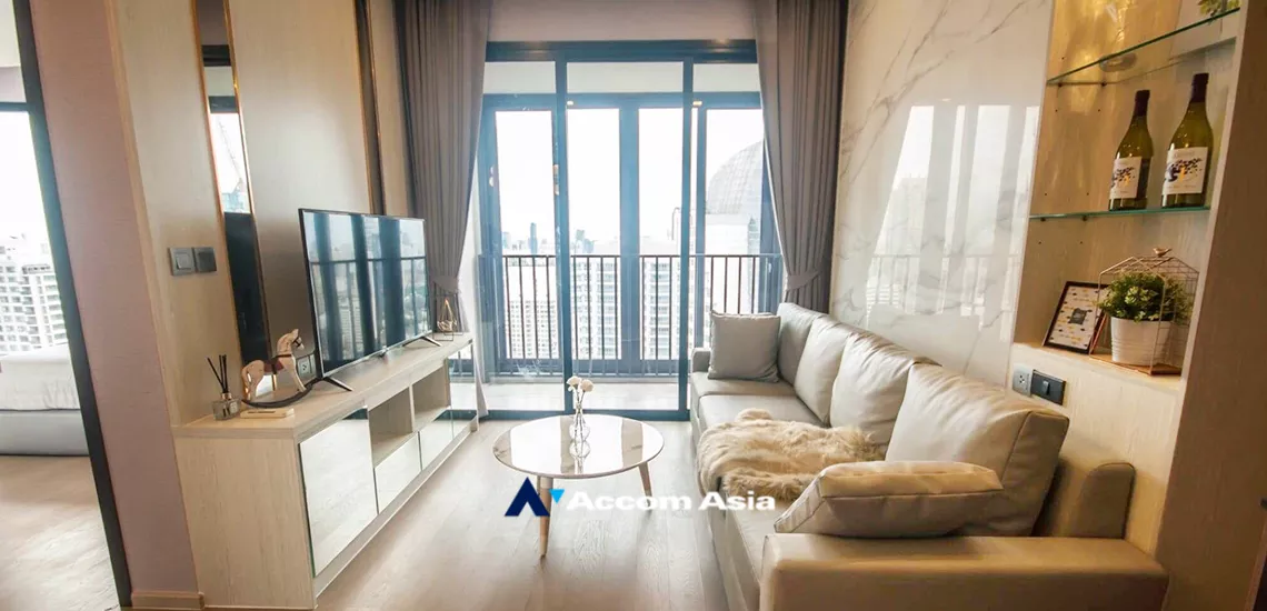 unit 2 Bedrooms  Condominium For Rent in Sukhumvit, Bangkok  near BTS Asok - MRT Sukhumvit (AA25213)