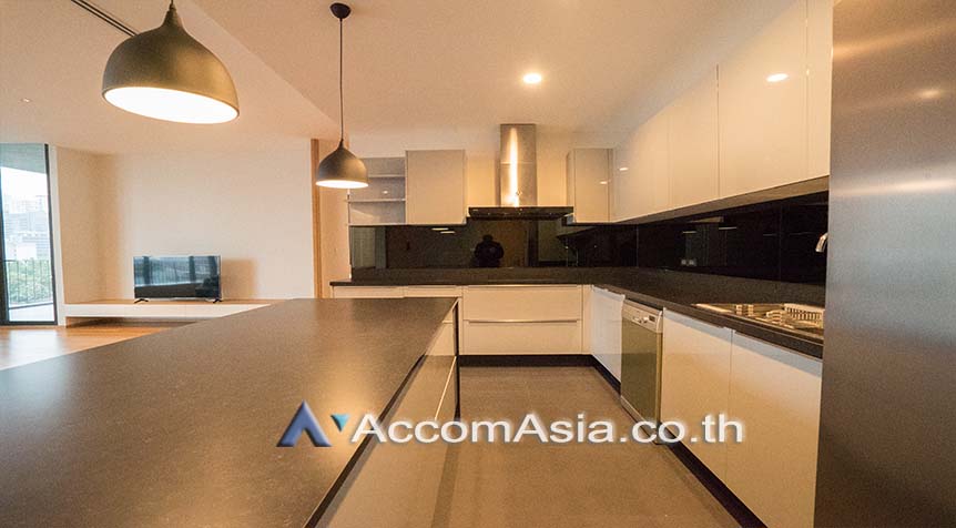5  4 br Apartment For Rent in Sukhumvit ,Bangkok BTS Phrom Phong at Boutique Modern Apartment AA25214