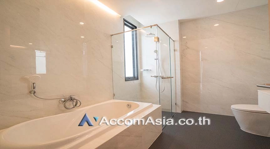 6  4 br Apartment For Rent in Sukhumvit ,Bangkok BTS Phrom Phong at Boutique Modern Apartment AA25214