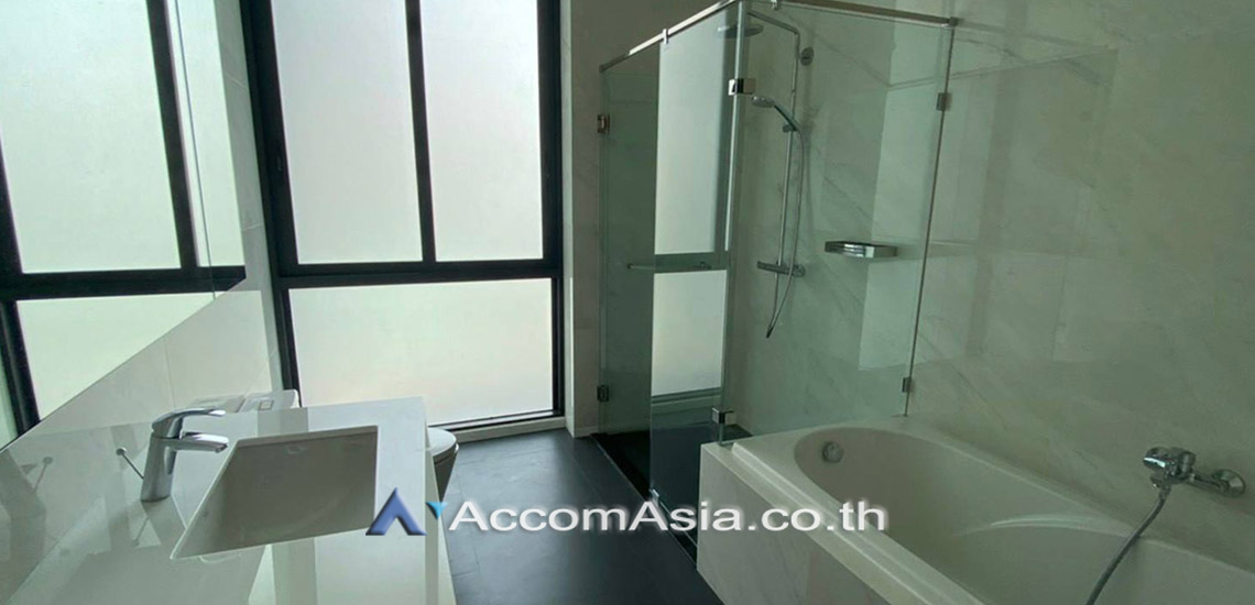 32  4 br Apartment For Rent in Sukhumvit ,Bangkok BTS Phrom Phong at Boutique Modern Apartment AA25215