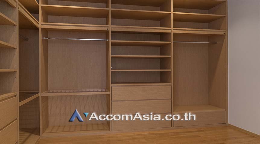 11  4 br Apartment For Rent in Sukhumvit ,Bangkok BTS Phrom Phong at Boutique Modern Apartment AA25215