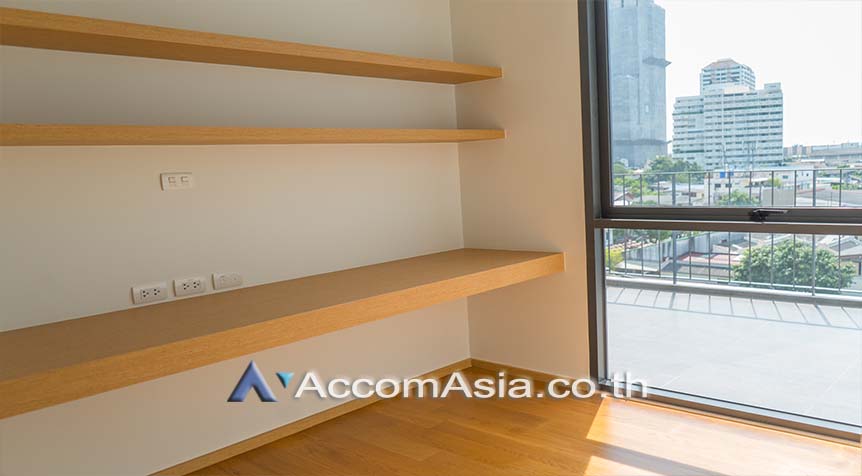 12  4 br Apartment For Rent in Sukhumvit ,Bangkok BTS Phrom Phong at Boutique Modern Apartment AA25215