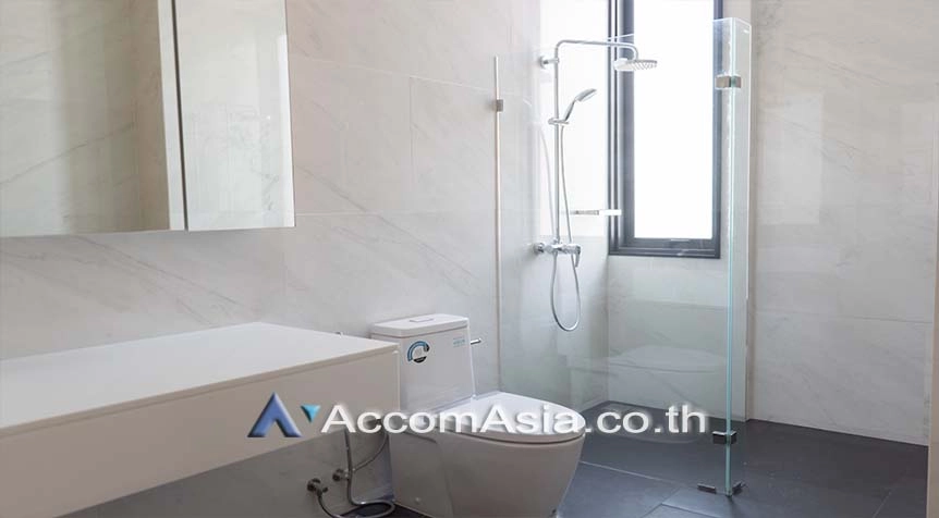 17  4 br Apartment For Rent in Sukhumvit ,Bangkok BTS Phrom Phong at Boutique Modern Apartment AA25215