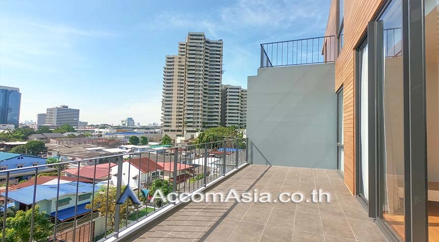 8  4 br Apartment For Rent in Sukhumvit ,Bangkok BTS Phrom Phong at Boutique Modern Apartment AA25215