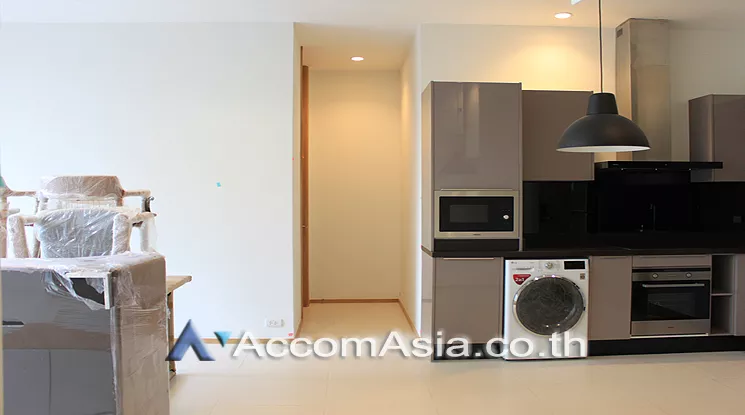unit 2 Bedrooms  Apartment For Rent in Sukhumvit, Bangkok  near BTS Phrom Phong (AA25223)