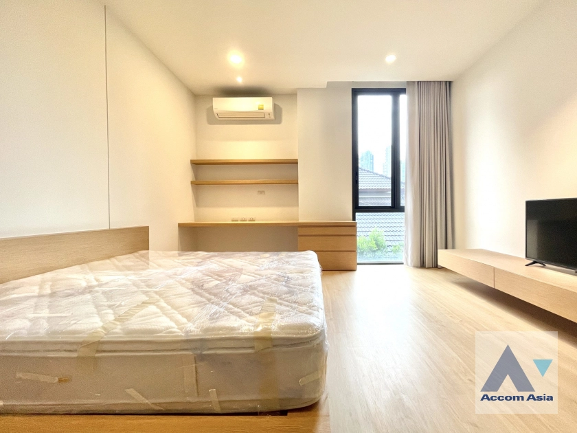 unitFully Furnished |  2 Bedrooms  Apartment For Rent in Sukhumvit, Bangkok  near BTS Phrom Phong (AA25224)