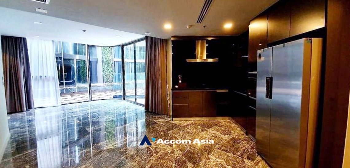 unitPet friendly |  3 Bedrooms  Condominium For Sale in Sukhumvit, Bangkok  near BTS Phrom Phong (AA25247)