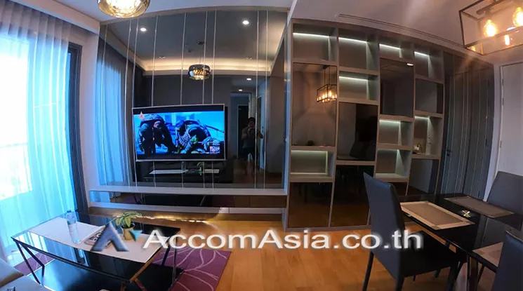 unit 2 Bedrooms  Condominium For Rent in Sukhumvit, Bangkok  near BTS Phrom Phong (AA25248)