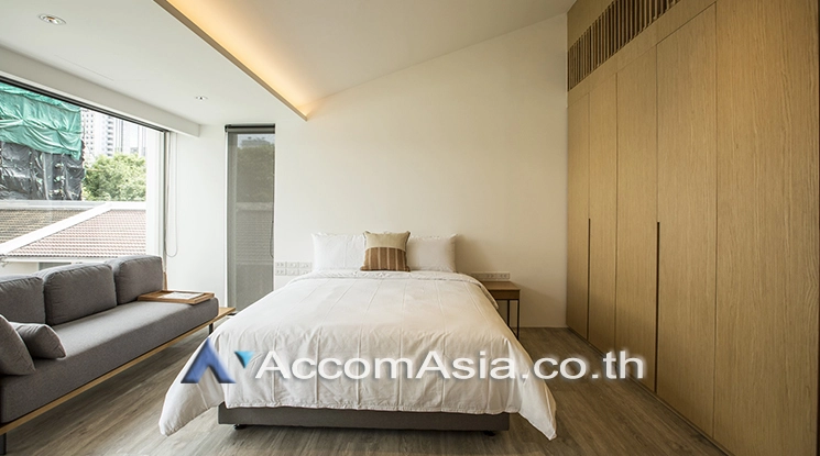 13  3 br Townhouse for rent and sale in Sukhumvit ,Bangkok BTS Nana AA25265