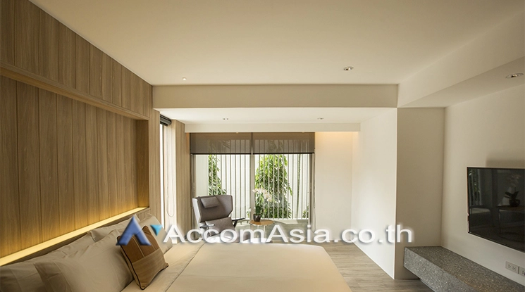 7  3 br Townhouse for rent and sale in Sukhumvit ,Bangkok BTS Nana AA25265