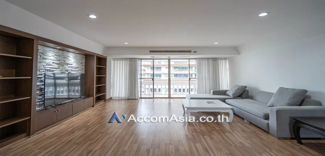  2  3 br Apartment For Rent in Sukhumvit ,Bangkok BTS Asok - MRT Sukhumvit at Family Apartment with Lake View AA25268