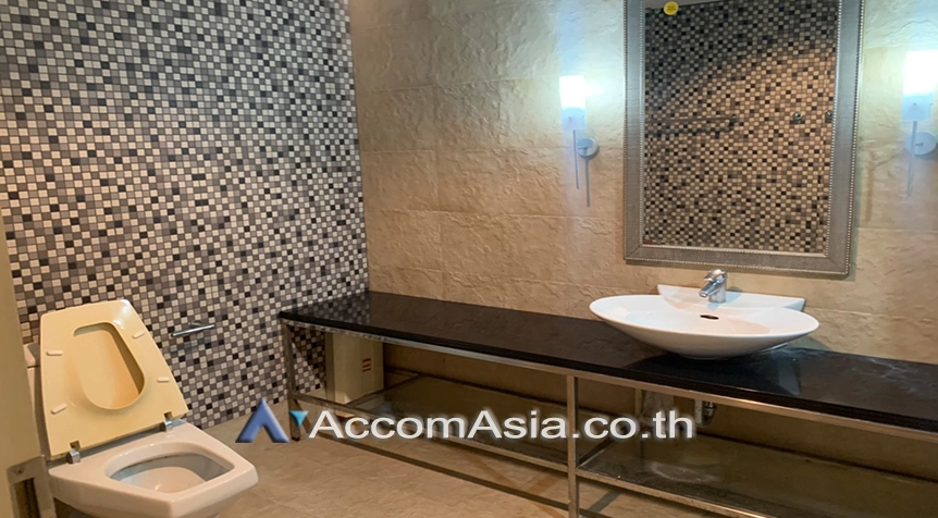 18  2 br Condominium for rent and sale in Sathorn ,Bangkok BRT Thanon Chan at Supreme Elegance AA25282