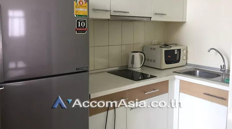  2 Bedrooms  Condominium For Rent in Sukhumvit, Bangkok  near BTS Phra khanong (AA25292)