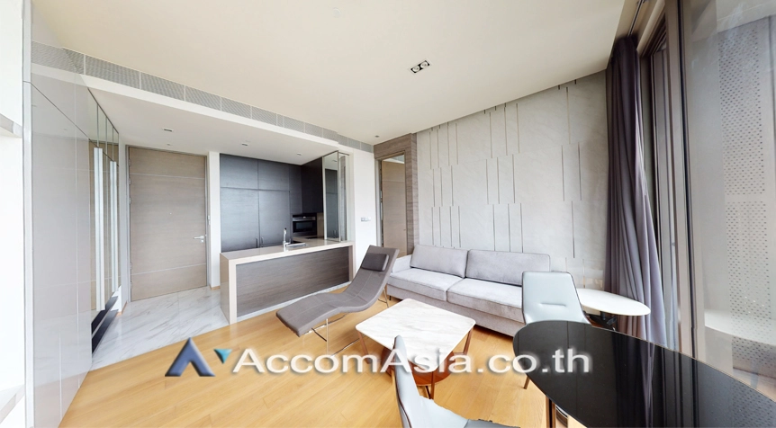 unit 1 Bedroom  Condominium For Rent & Sale in Silom, Bangkok  near BTS Sala Daeng (AA25298)