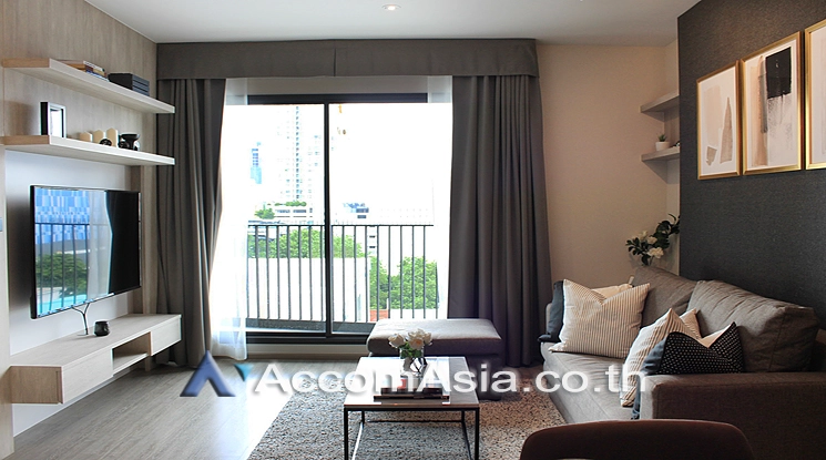 unit 2 Bedrooms  Condominium For Rent in Sukhumvit, Bangkok  near BTS Ekkamai (AA25316)