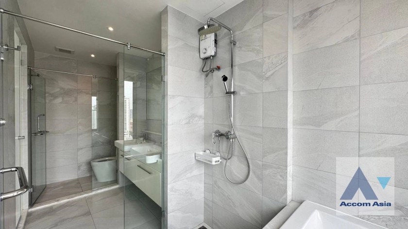 15  2 br Condominium for rent and sale in Sukhumvit ,Bangkok BTS Ekkamai at Rhythm Ekkamai AA25317