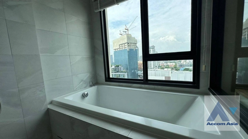 17  2 br Condominium for rent and sale in Sukhumvit ,Bangkok BTS Ekkamai at Rhythm Ekkamai AA25317