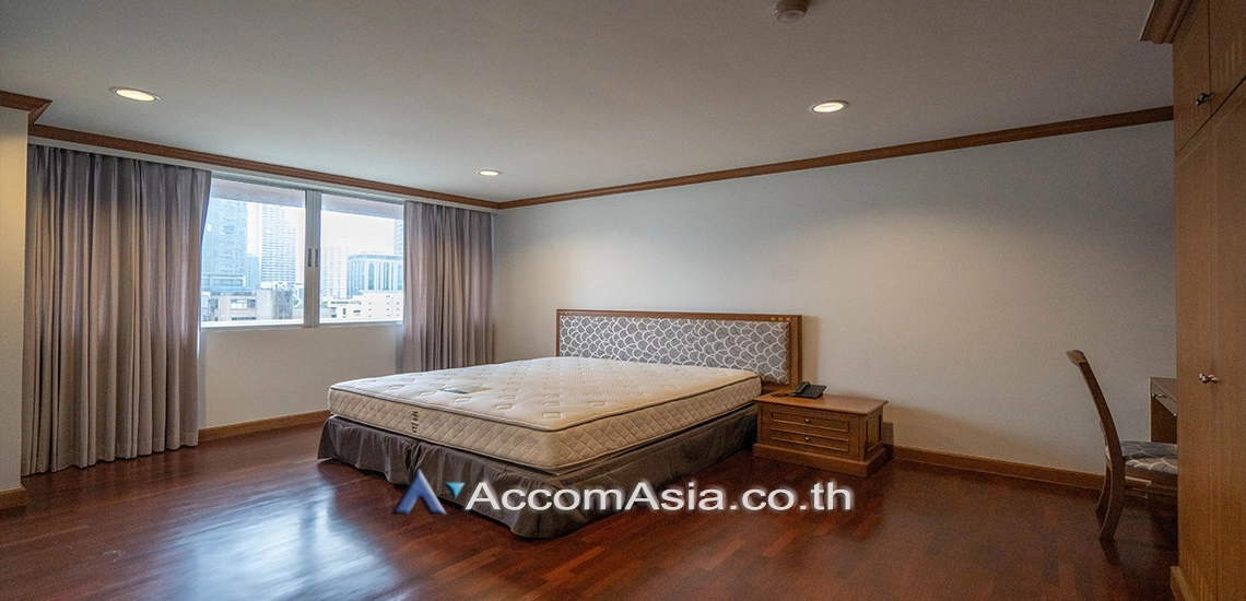 8  3 br Condominium for rent and sale in Sukhumvit ,Bangkok BTS Nana at Newton Tower AA25334