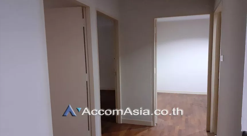  1  3 br Townhouse for rent and sale in Sukhumvit ,Bangkok BTS Nana AA25336