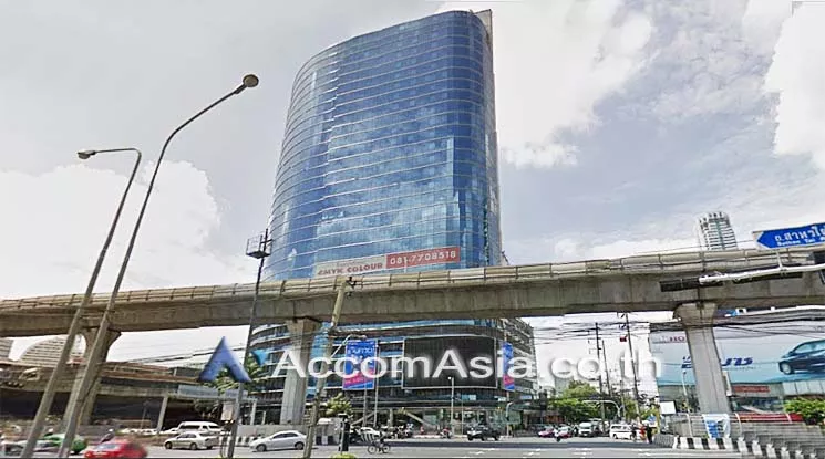 unit Office space For Rent in Sathorn, Bangkok  near BTS Surasak (AA25345)