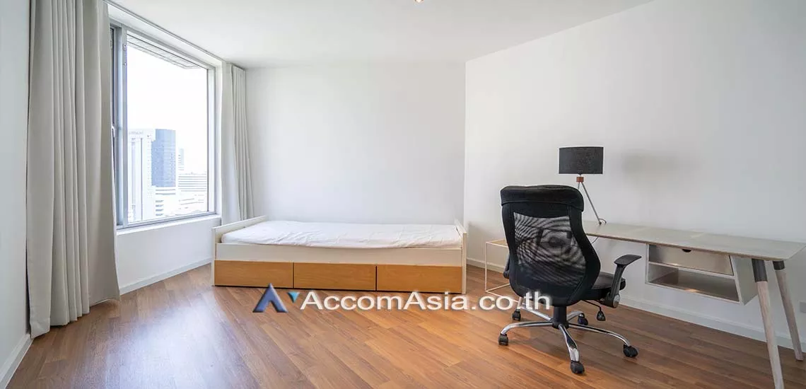 6  3 br Condominium for rent and sale in Ploenchit ,Bangkok BTS Ploenchit at All Seasons Mansion AA25348