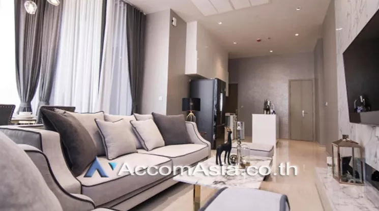 2 Bedrooms  Condominium For Rent in Silom, Bangkok  near BTS Chong Nonsi (AA25351)