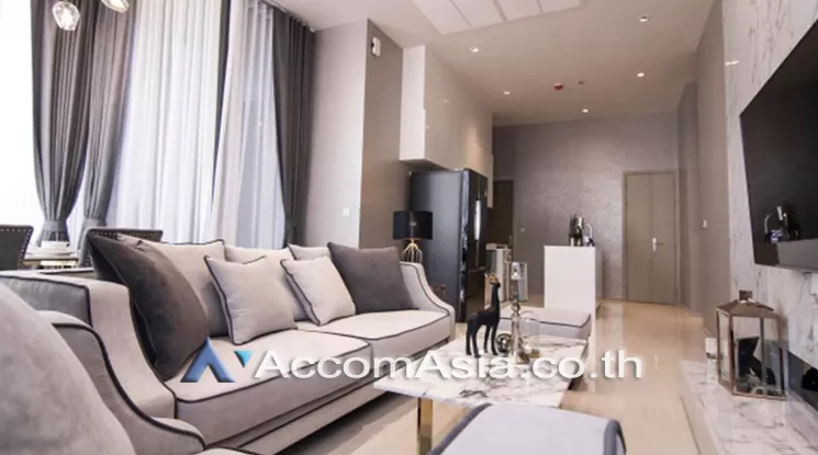 unit 2 Bedrooms  Condominium For Rent in Silom, Bangkok  near BTS Chong Nonsi (AA25351)