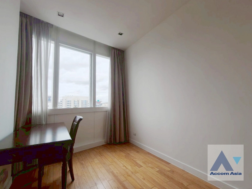 8  3 br Condominium for rent and sale in Sukhumvit ,Bangkok BTS Asok - MRT Sukhumvit at Millennium Residence @ Sukhumvit AA25355