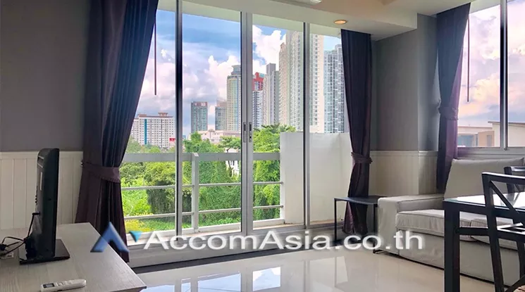 unit 3 Bedrooms  Condominium For Rent in Sukhumvit, Bangkok  near BTS On Nut (AA25357)