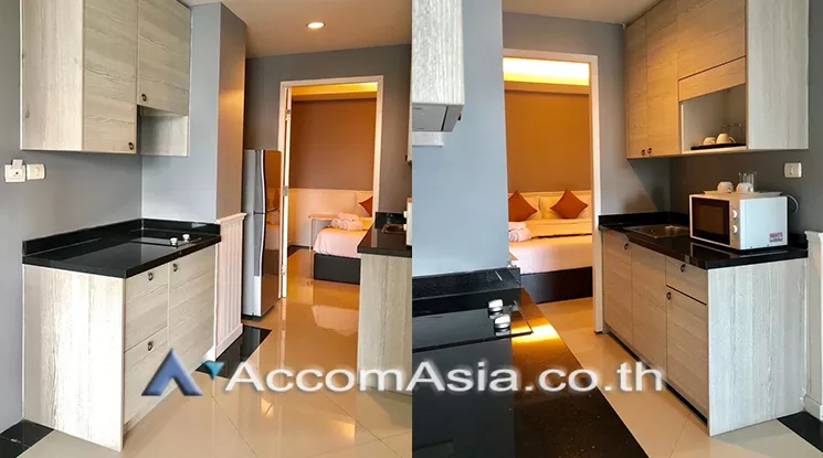 unit 3 Bedrooms  Condominium For Rent in Sukhumvit, Bangkok  near BTS On Nut (AA25357)
