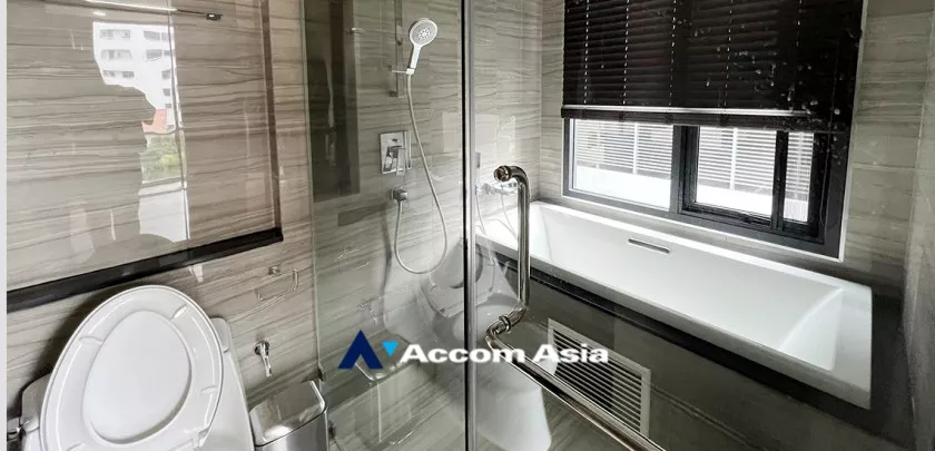 14  2 br Condominium For Rent in Ploenchit ,Bangkok BTS Ratchadamri - MRT Silom at KLASS Sarasin Rajdamri AA25369