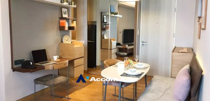 unit 2 Bedrooms  Condominium For Rent in Sukhumvit, Bangkok  near BTS Phrom Phong (AA25375)