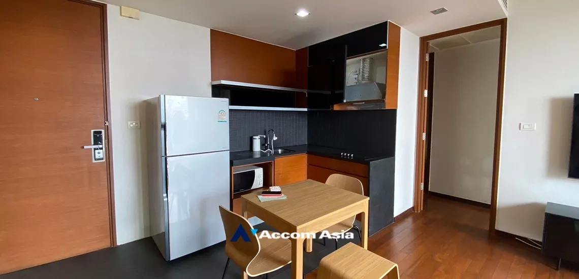 Pet friendly |  2 Bedrooms  Condominium For Rent & Sale in Sukhumvit, Bangkok  near BTS Thong Lo (AA25384)