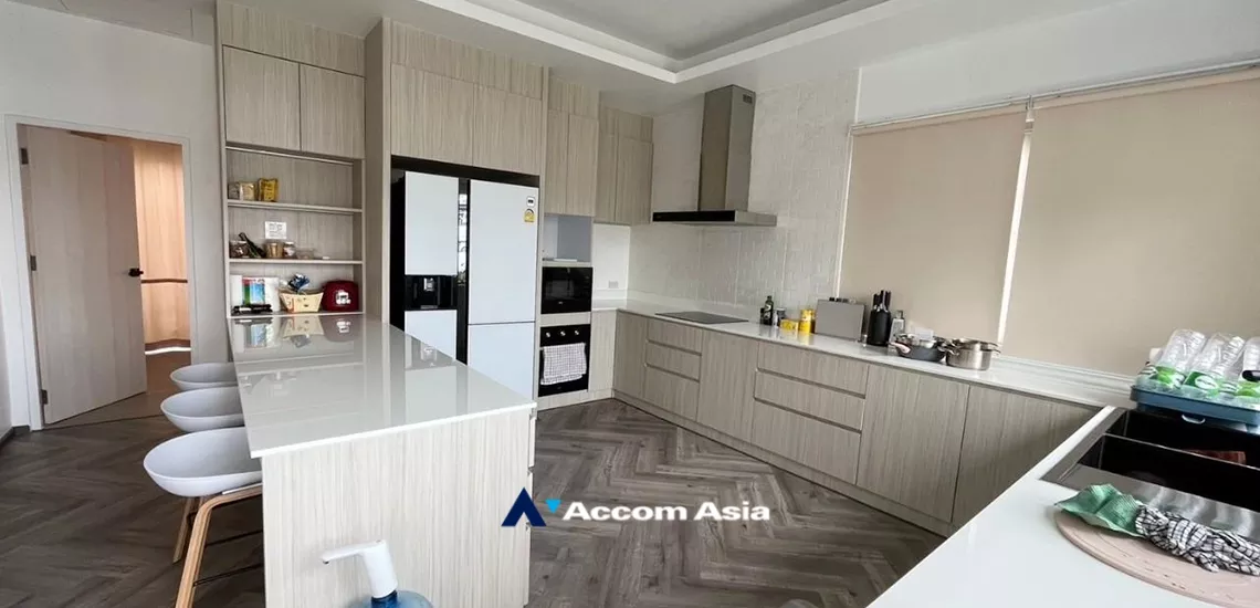 5  4 br Apartment For Rent in Sukhumvit ,Bangkok BTS Thong Lo at Modern spacious residence AA25394