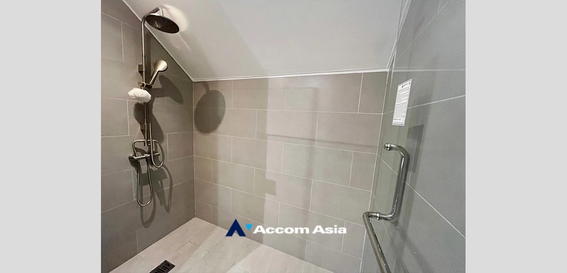 24  4 br Apartment For Rent in Sukhumvit ,Bangkok BTS Thong Lo at Modern spacious residence AA25394