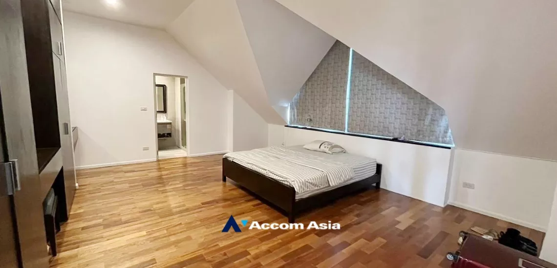 13  4 br Apartment For Rent in Sukhumvit ,Bangkok BTS Thong Lo at Modern spacious residence AA25394