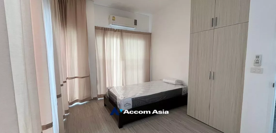 16  4 br Apartment For Rent in Sukhumvit ,Bangkok BTS Thong Lo at Modern spacious residence AA25394