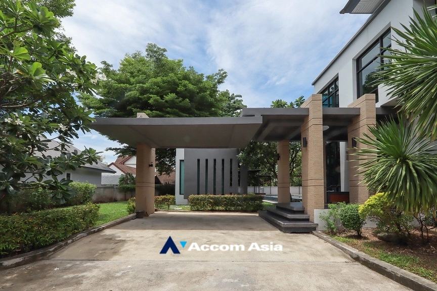 4  4 br House For Rent in Ratchadaphisek ,Bangkok  AA25395