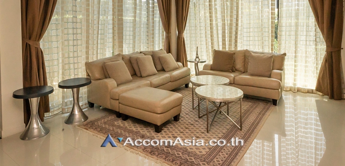 4  3 br House for rent and sale in Ramkhamhaeng ,Bangkok MRT Si Kritha at Baan Issara Rama 9 AA25399