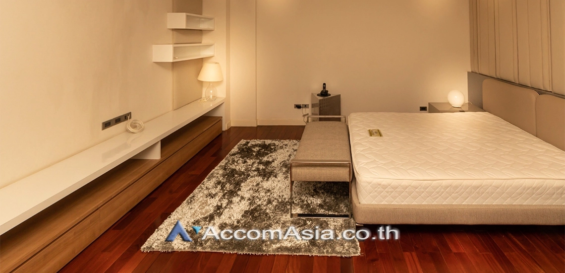 14  3 br House for rent and sale in Ramkhamhaeng ,Bangkok MRT Si Kritha at Baan Issara Rama 9 AA25399