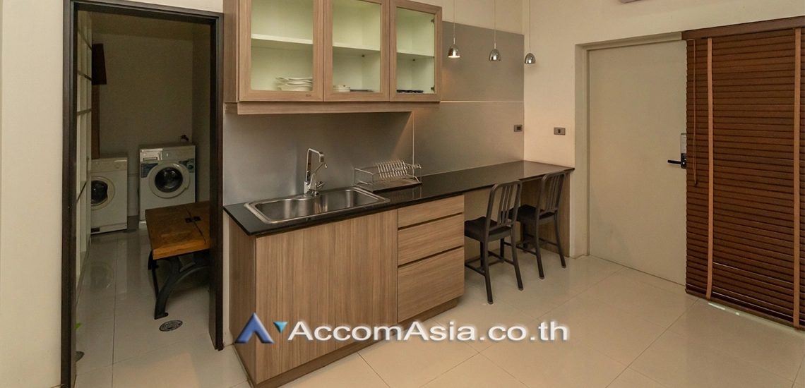 8  3 br House for rent and sale in Ramkhamhaeng ,Bangkok MRT Si Kritha at Baan Issara Rama 9 AA25399