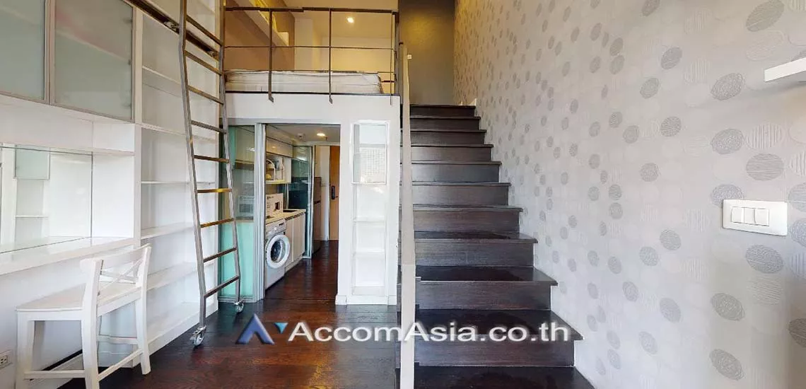 unitDuplex Condo, Pet friendly | Ideo Morph Condominium