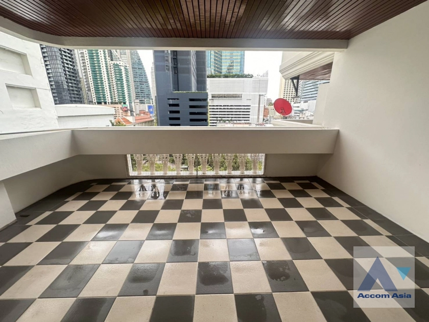 unitPet friendly |  3 Bedrooms  Apartment For Rent & Sale in Sukhumvit, Bangkok  near BTS Asok - MRT Sukhumvit (AA25419)