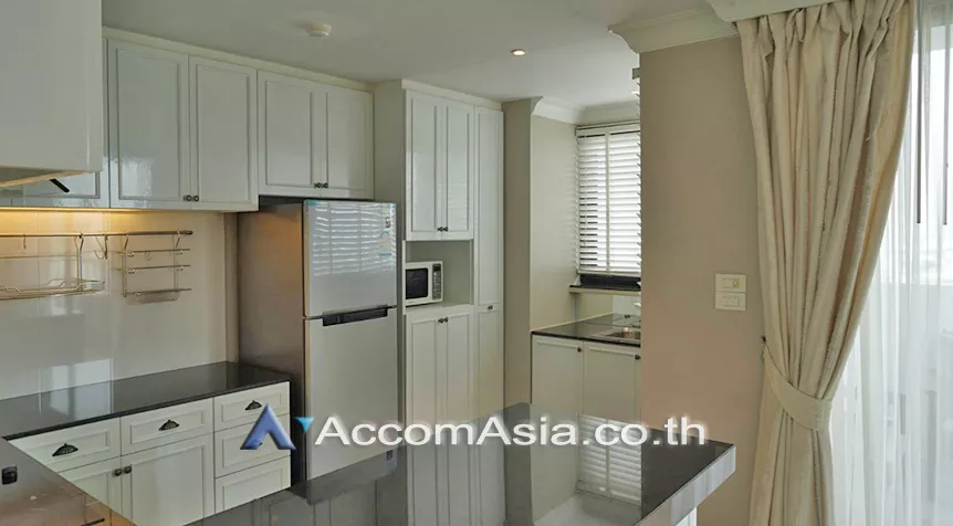  2 Bedrooms  Condominium For Sale in Sukhumvit, Bangkok  near BTS Thong Lo (AA25420)