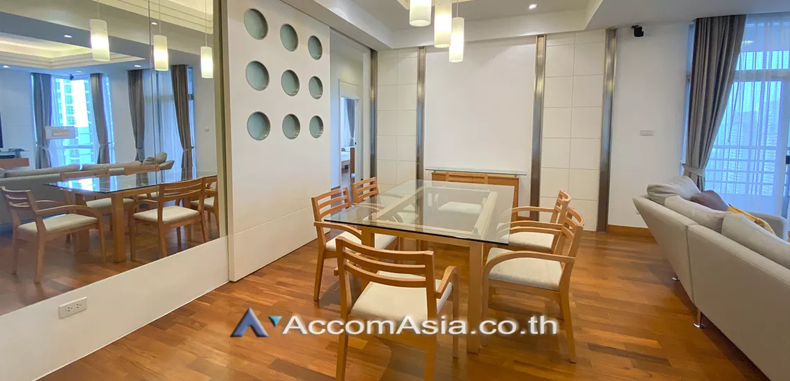 unitPet friendly |  2 Bedrooms  Condominium For Rent in Ploenchit, Bangkok  near BTS Chitlom (AA25425)