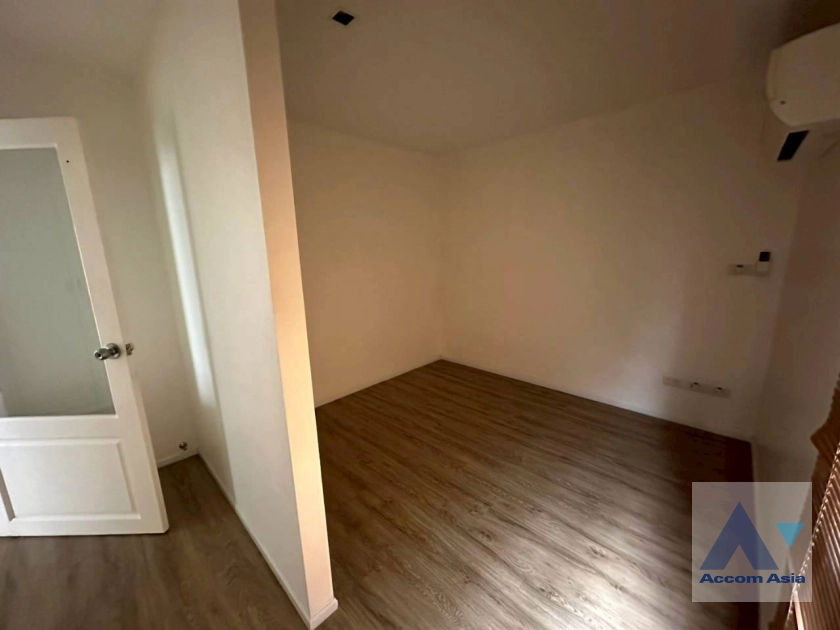 19  4 br House for rent and sale in Sukhumvit ,Bangkok BTS Punnawithi AA25469