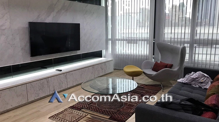 unit 2 Bedrooms  Condominium For Rent & Sale in Ploenchit, Bangkok  near BTS Chitlom (AA25473)