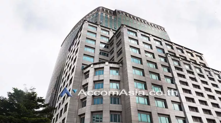unit Office space For Rent in Ploenchit, Bangkok  near BTS Chitlom - BTS Ploenchit (AA25476)