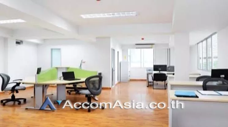  2  Office Space For Rent in Sukhumvit ,Bangkok BTS Thong Lo at Blue Chips Thonglor AA25491